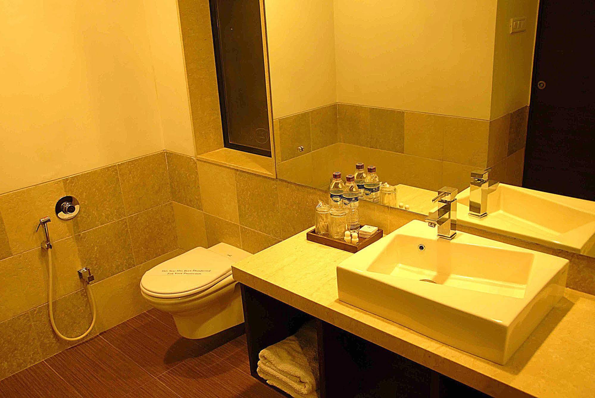 Silver Sands Beach Resort Daman Exterior photo
