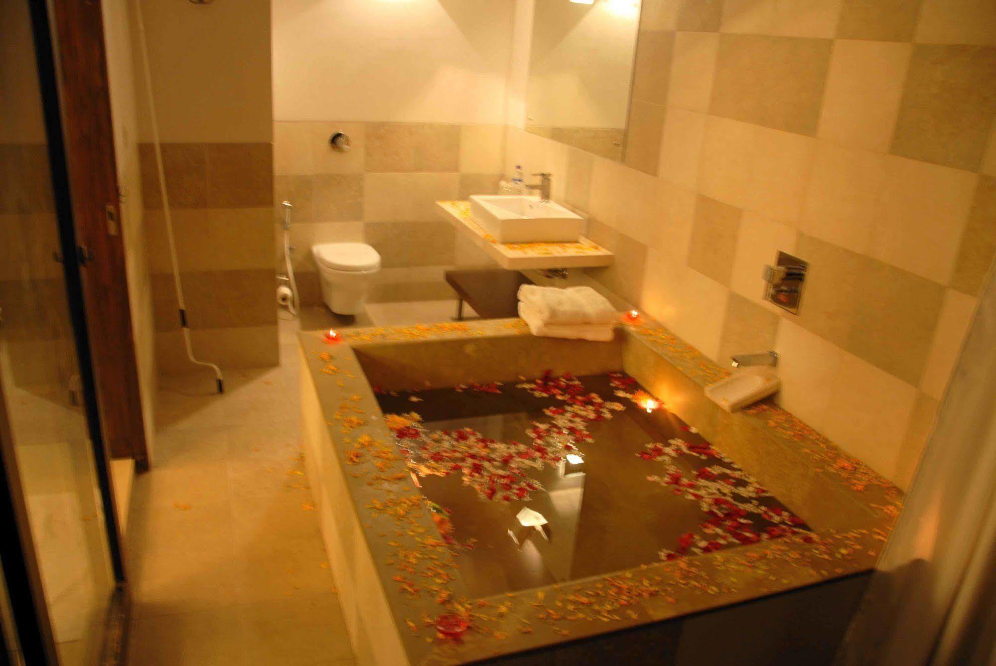 Silver Sands Beach Resort Daman Exterior photo